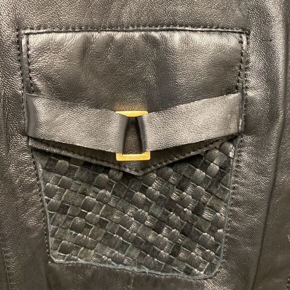 BCBG Max Azria Leather Jacket Size 6 - Picture 3 of 6